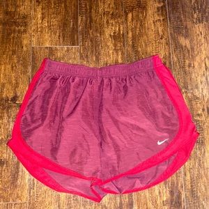 Women’s Nike Tempo Shorts